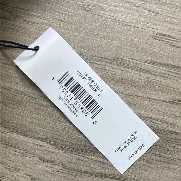 Coach Women's Signature Buckle Belt - Picture 2 of 7